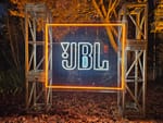 Innovación y estilo: La experiencia en Casa JBL revela su nueva línea con diseño retro