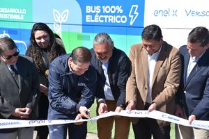 CMP estrena buses 100% eléctricos para la minería y el primer electroterminal de la Región de Atacama