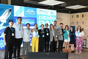 Start-Up Chile premió a nueva generación de emprendedores/as en Demo Day