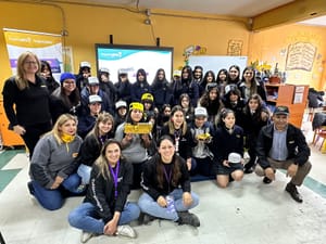 Innovador taller de domótica motiva a niñas de Arauco a explorar carreras STEM