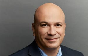 Tolga Kurtoglu es nombrado como nuevo director de tecnología de Lenovo