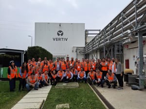 Vertiv certifica a expertos de América Latina en tecnologías de infraestructura crítica en Europa