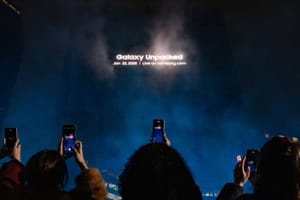 La interacción móvil con hologramas y Galaxy AI de Samsung antes de Galaxy #Unpacked2025