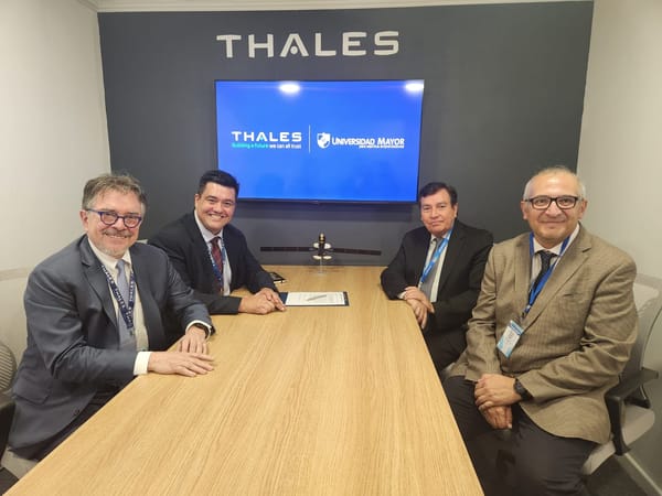 Thales y la Universidad Mayor se unen en colaboración para desarrollo tecnológico en materia espacial