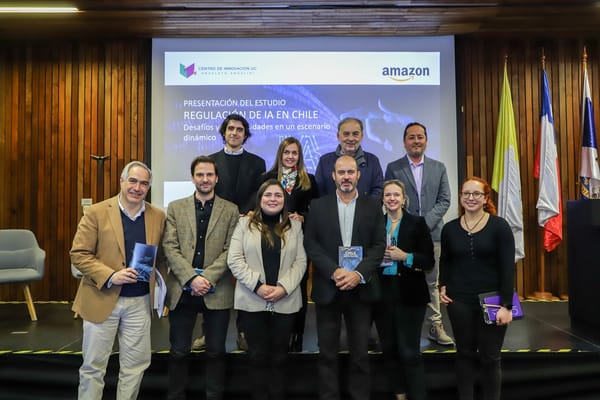 El centro de Innovación UC junto a Amazon presentaron nuevo estudio de la regulación de la IA