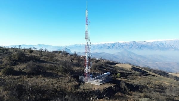 Chile lidera Latinoamérica en velocidad de descarga, pero  ¿Qué ocurre con la carga?