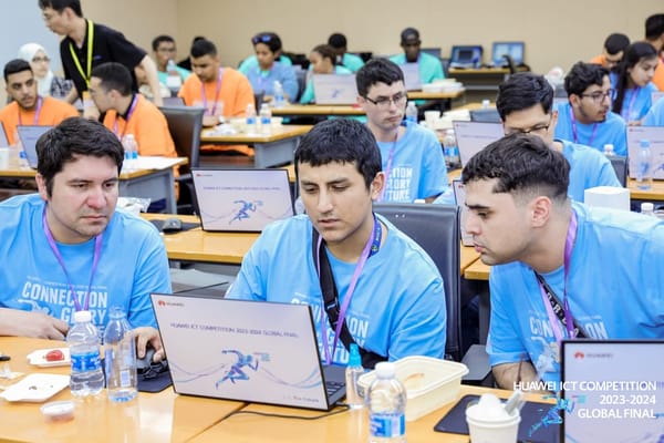 89 estudiantes chilenos se inscribieron en la competencia "Huawei ICT Competition" 2025